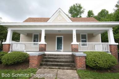 Main picture of 408 S Buchanan Blvd