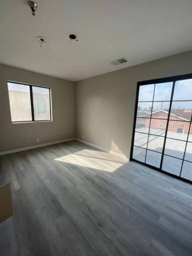 Main picture of 6703 Vinevale Ave