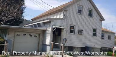 Main picture of 1 Railroad Ct