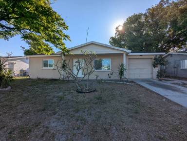 Main picture of 9310 Whitman Ln