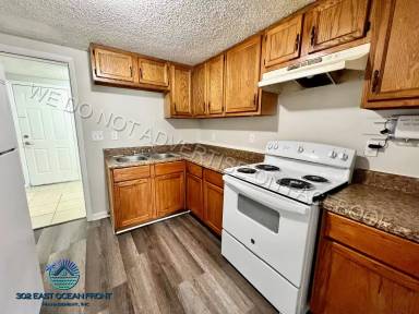 Main picture of 2269 W 12th St