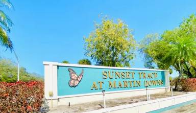 Main picture of 3040 SW Sunset Trace Cir