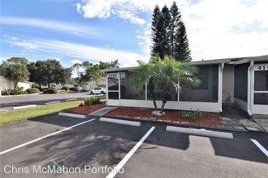 Main picture of 4199 E Michigan St