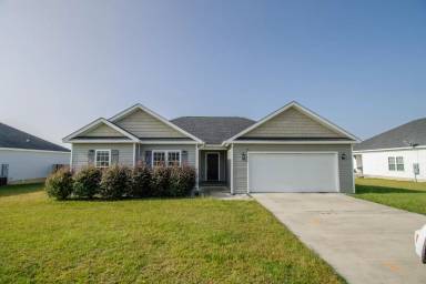 Main picture of 6006 Virginia Pine Ave
