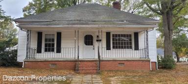 Main picture of 232 W Mills Ave