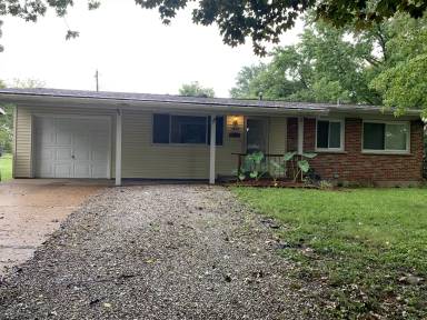 Main picture of 817 Lynn Haven Ln