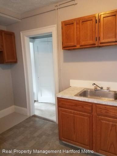 Main picture of 116 Hillside Ave