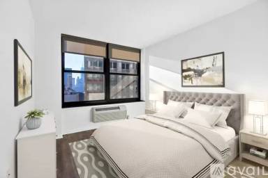 Main picture of 326 Grove St