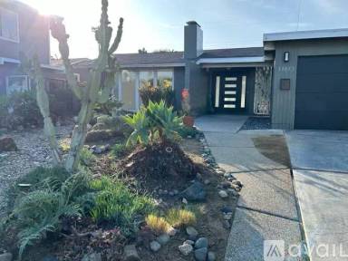 Main picture of 33855 Pequito Dr