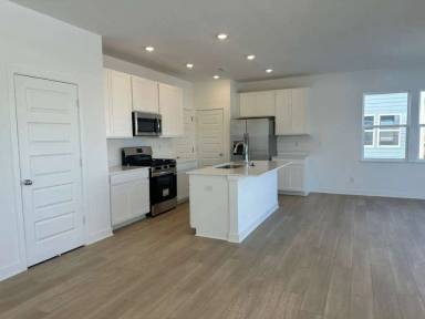 Main picture of 2754 Salem Pl