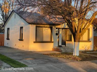 Main picture of 265 Park St