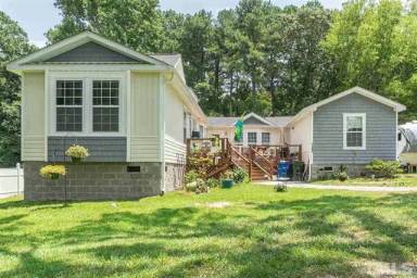 Main picture of 7100 Carlton Dr