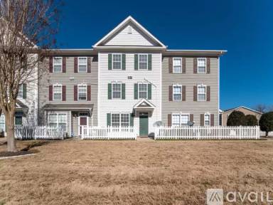 Main picture of 1008 Teton Cir
