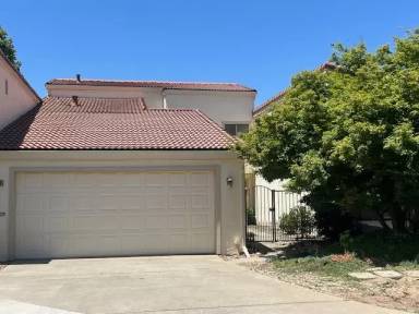 Main picture of 7010 Colina Ln