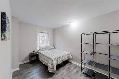 Main picture of 2541 Black Forest Trl SW