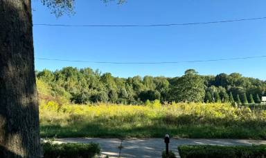 Main picture of 1 Whitten Ave