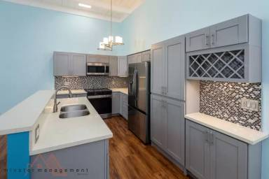 Main picture of 47-459 Hui Iwa St