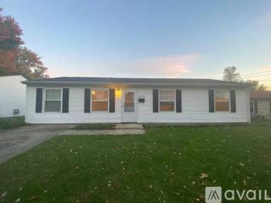 Main picture of 3533 Alamosa Dr