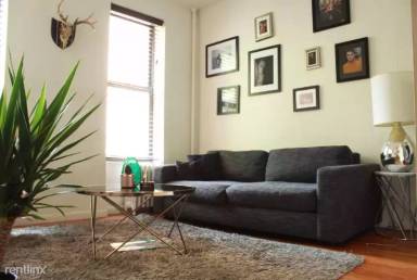 Main picture of 274 W 19th St