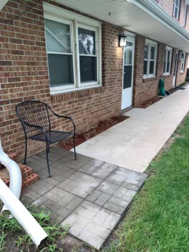 Main picture of 210 N 4th St