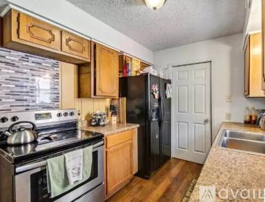 Main picture of 1505 Arkansas Ave