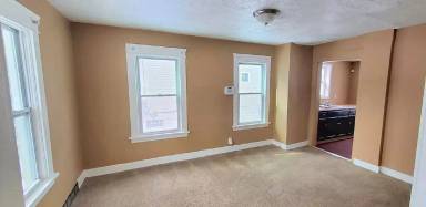 Main picture of 9609 Nelson Ave
