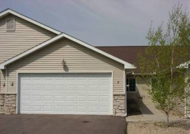 Main picture of 1415 Broadway St