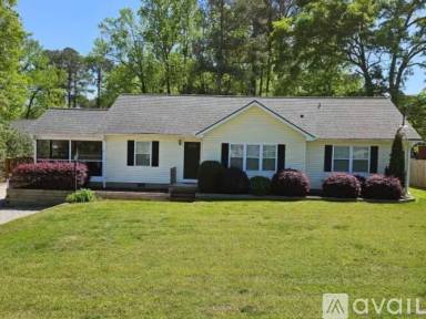 Main picture of 6239 Tryon Rd