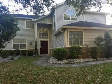 Main picture of 10257 Triple Crown Ave