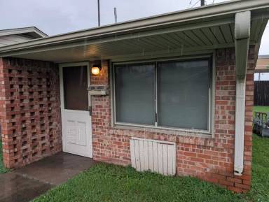 Main picture of 8020 E 2nd St