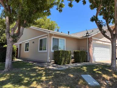 Main picture of 1741 Wildflower Cir