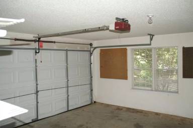 Main picture of 728 S Fairfield Dr