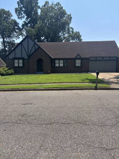 Main picture of 6151 Gray Oak Ave
