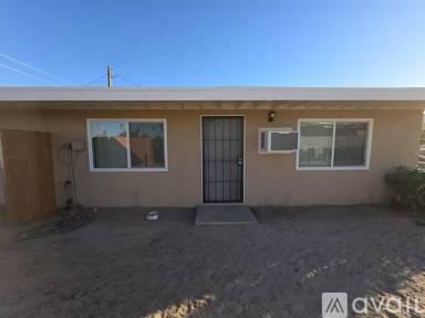 Main picture of 6553 Desert Queen Ave
