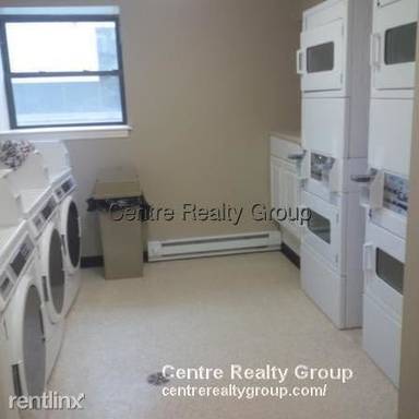 Main picture of 457 Centre St