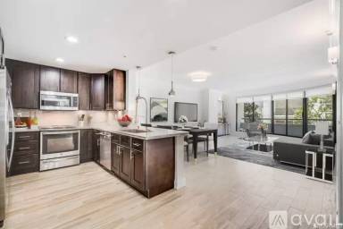 Main picture of MuseumParcCondos