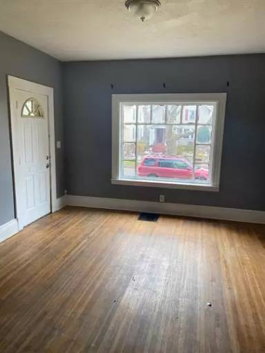 Main picture of 206 Kirkland Rd