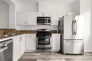 Main picture of 350 NW 116th Ave