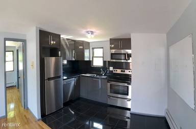 Main picture of 62 Spring St