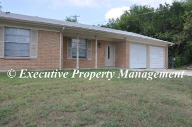 Main picture of 1801 Dennis St