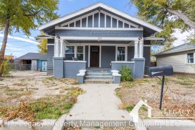 Main picture of 150 N Grant St