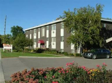 Main picture of 2011 S Huron Pkwy