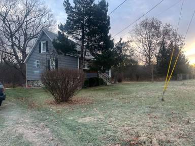 Main picture of 110 Tuthill Rd