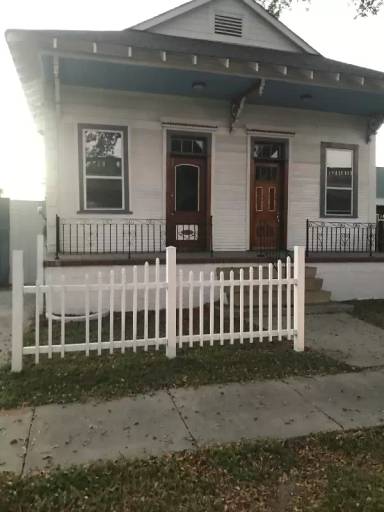 Main picture of 2636 Elysian Fields Ave