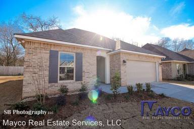 Main picture of 351 Coppice Pl