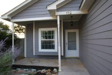 Main picture of 112 Bentworth Ln