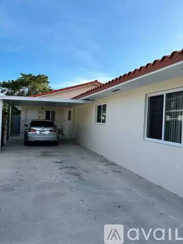 Main picture of 3056 SW 17th St