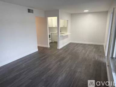 Main picture of 1638 Dewey St