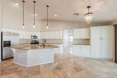 Main picture of 4704 E Villa Maria Dr