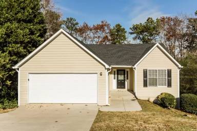 Main picture of 1513 Melody Ridge Ct NE